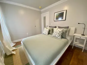 Serene 1BR Near NYC | Easy Times Square Trip - Image 2
