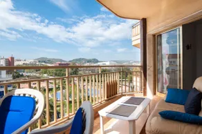 FUENGIROLA , Beach, Centre ,Balcony with seaview, for 4 persons - Image 2