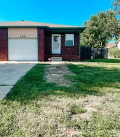 Beautiful Home in Garden Plain - Image 2