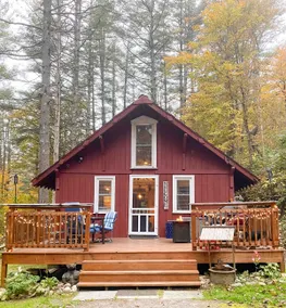 Cozy A Frame 4BD Cabin | 5 min to Ski• Lakes• Hike - Image 5