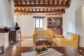 Authentic Marche Hideaway - Image 2