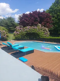 Lovely 2-bedroom rental with pool - Image 5