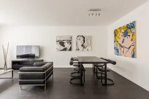 Modern pop-art apartment with parking - Image 3