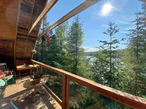 Relaxing Chalet at the Lake - Image 2