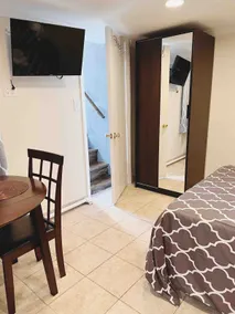 Private Basement, 10 minutes to LGA - Image 3