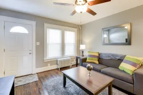 Cozy Historic Westminster - Close to everything!! - Image 2