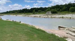Rustic River House (near water) - Image 3