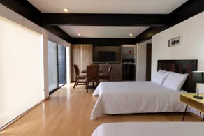 Beautiful double suite with balcony - Image 3