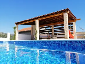 Eden Mediterranean House - Image 4
