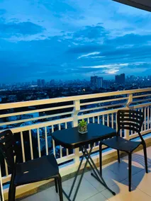 Luxurious 2BR w/ AC in Living Room | Morato Area - Image 4