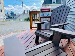 Maine Harbor Escape | Porch&BBQ, Walk 2 Portsmouth - Image 2