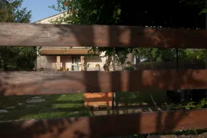 Countryside apartment with garden - Image 2