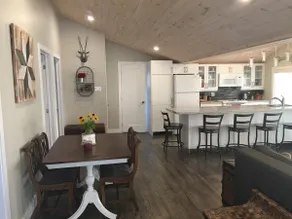 White Oak Cottage, Perched on Private Sandy Beach - Image 3