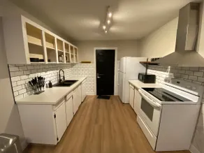 Morden Newly renovated 1BR Flats, walk to Whyte - Image 4