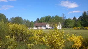 LARGE GITE & its LAKE (1 to 15 people) - Image 3
