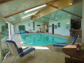 Property with heated indoor pool - Image 2