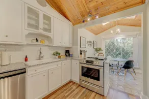 The Forest Lake Partridge Home - Image 5