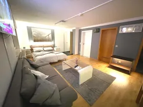 Quiet attached apartment with good amenities. - Image 2