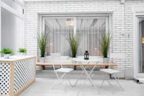 Mikeletes Beach House. Free Parking. AC. - Image 2