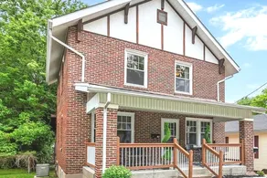 💜2 Homes w/Courtyard🥂2 blocks 2 Main-Group Trips - Image 2