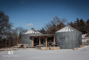 Konza Cabin - Image 2