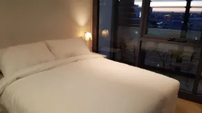 2BEDS Melbourne Central|Crown Casino|Colin|S Cross - Image 3