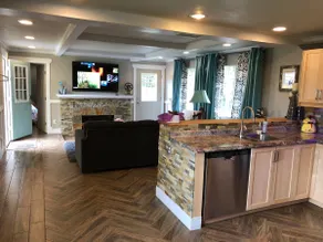 Cody's Guest House - Image 4