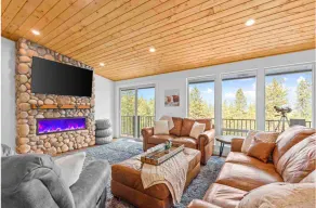 5-Acre Cabin. 1 Min to River Access & Downtown Post Falls. Near CDA - Image 2