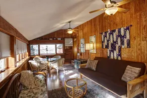 The Maid's Quarters at The Queen, B&B - Image 4