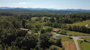 Cozy Country Farmhouse - The Lewis Place LN 001474 - Image 2