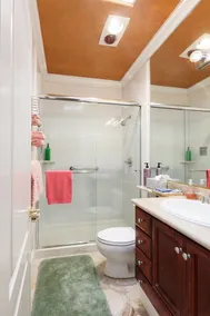 Private Guest House on family property - Image 3