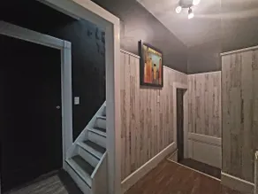 4BR Tremont Retreat | 5 Queens | 5 Min to Metro - Image 4