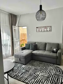 White 1-bdr apartment Agyos Tychonas - Image 3