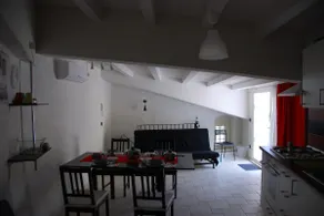 Chiafura house trip vacation home - Image 3