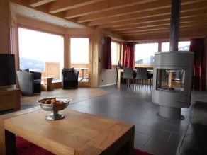 ”Le Point de Vue” Chalet in Crans-Montana - Image 4