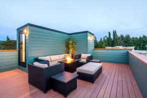 Downtown Fairhaven With Ocean View & Rooftop Deck - Image 3