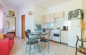Apartman Milka (charming apartment for 4 people) - Image 5