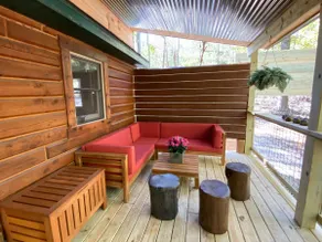 Shaded Log Cabin Swim Spa 2 miles Lake Entrance & winery - Image 2