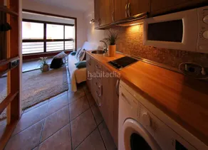 100 meters from the beach, wifi. Community parking. - Image 4