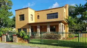 Beautiful Home/OFC: Self Check-in, FR WiFi & PKG! - Image 3