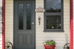 Hanna Cottage at Cavanough House - Image 2