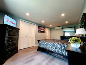 Luxury mins from angry orchard and city winery - Image 2