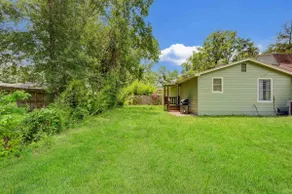 Cute & Cozy 5 min to The Woodlands or Med Center - Image 3