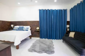 Casa Blanca Suite - Image 2