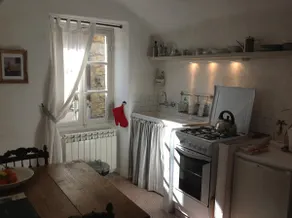 traditionelles Haus in schöner APRICALE, Ligurien, erleben Sie das echte Italien! - Image 2