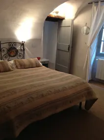 traditionelles Haus in schöner APRICALE, Ligurien, erleben Sie das echte Italien! - Image 3