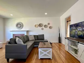 Comfortable Home near LAX/Beaches/Sofi - Image 4