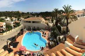 2BDR Townhouse Duplex with Pool by LovelyStay - Image 2