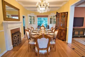 Elegant Victorian Home 2 blks from Dntwn Calistoga - Image 3