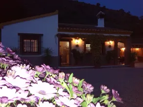 Ideal für Familien. Privates Schwimmbad. Andalusisches Haus Ganz in der Nähe von Málaga - Image 4